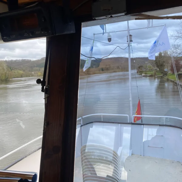 bateau 1923 - pose de film contrôle solaire 1