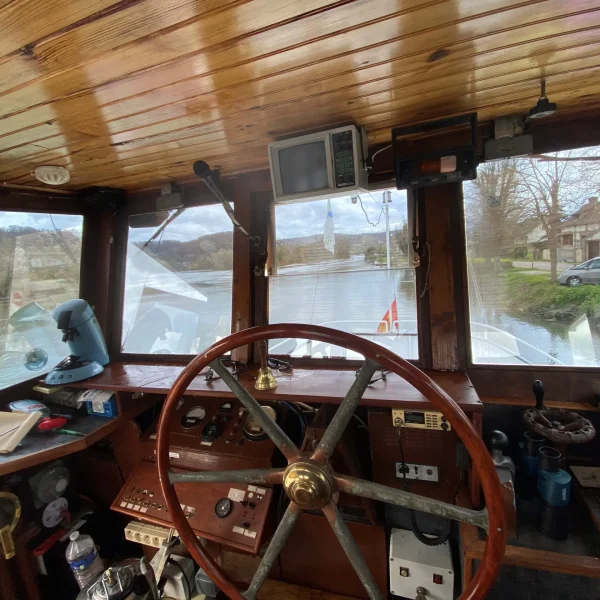 bateau 1923 - pose de film contrôle solaire 2